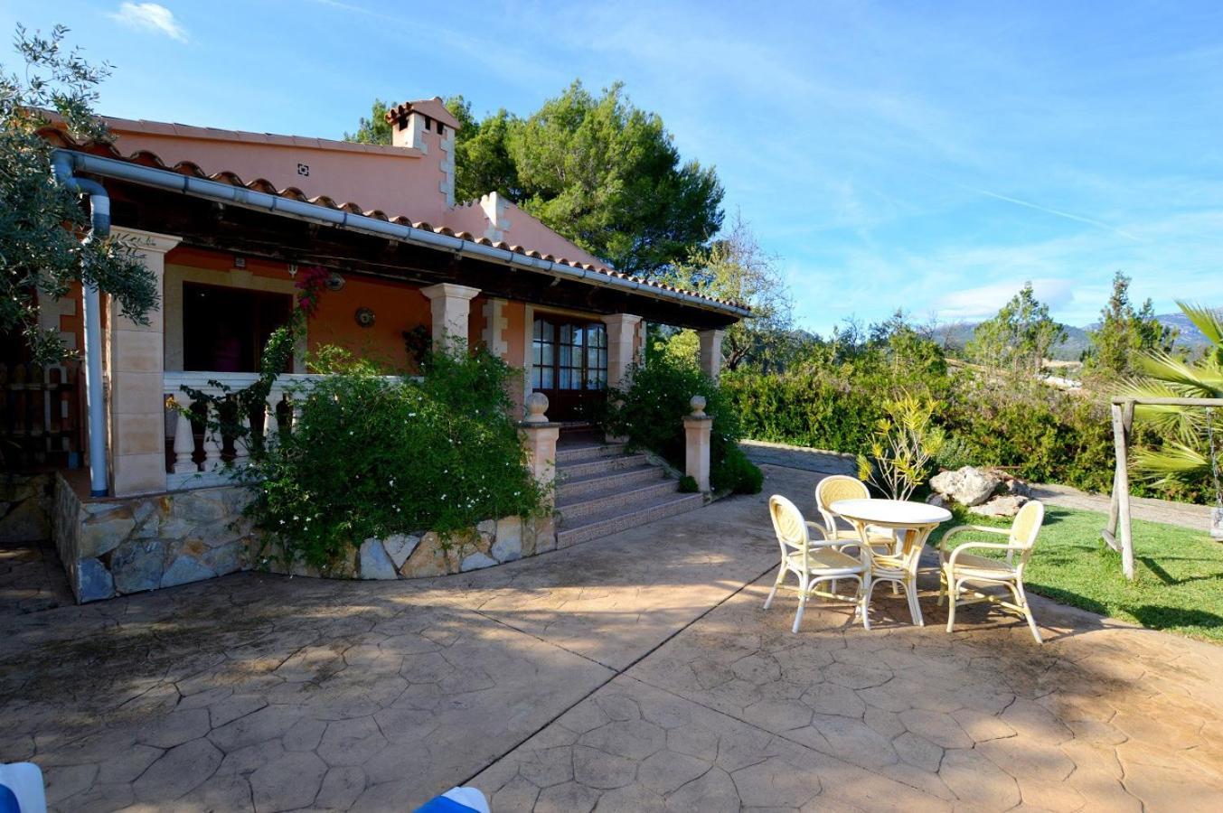 Finca Con Piscina Es Blanquer Guest House Bagian luar foto