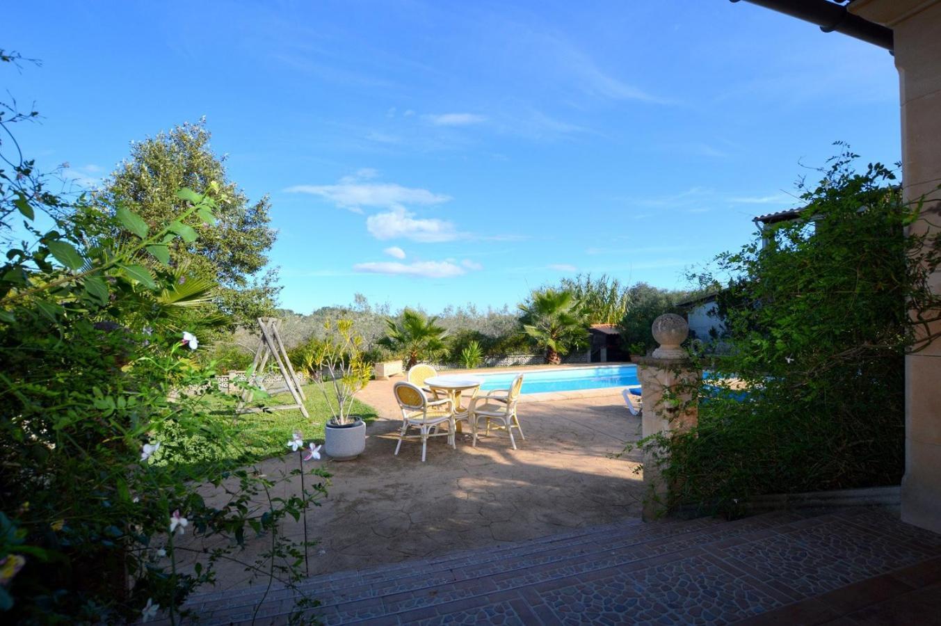 Finca Con Piscina Es Blanquer Guest House Bagian luar foto