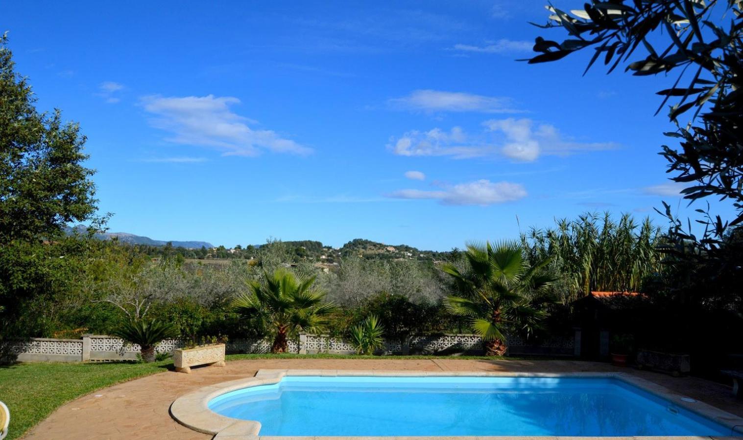 Finca Con Piscina Es Blanquer Guest House Bagian luar foto